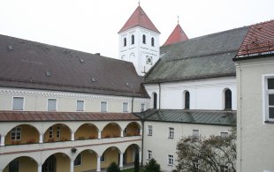 Klostergang Mallersdorf