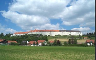Aussenansicht Kloster Mallersdorf